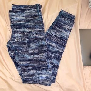 Lululemon wonder under leggings